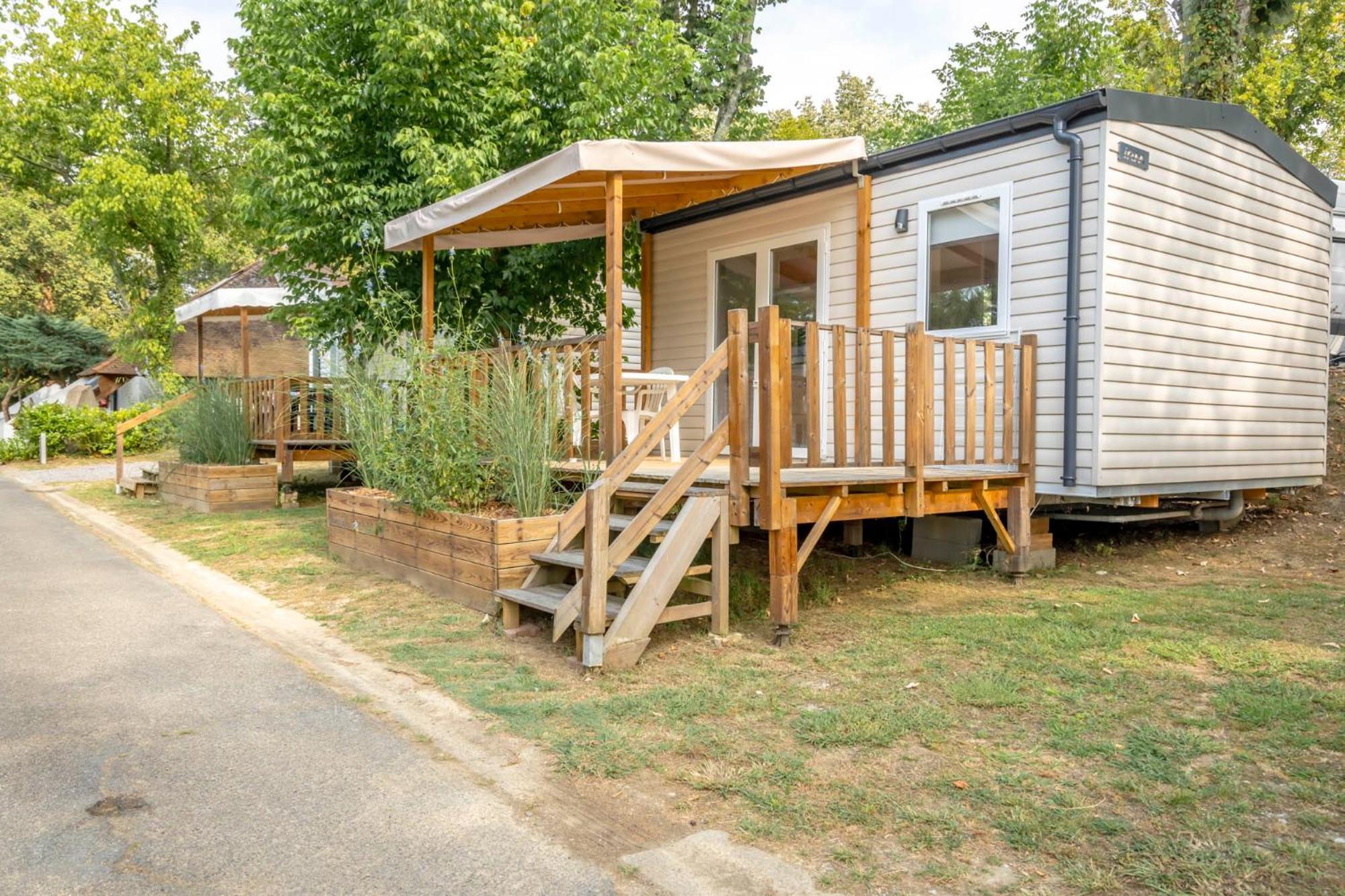 Camping Des Salines Salies-de-Bearn Bagian luar foto